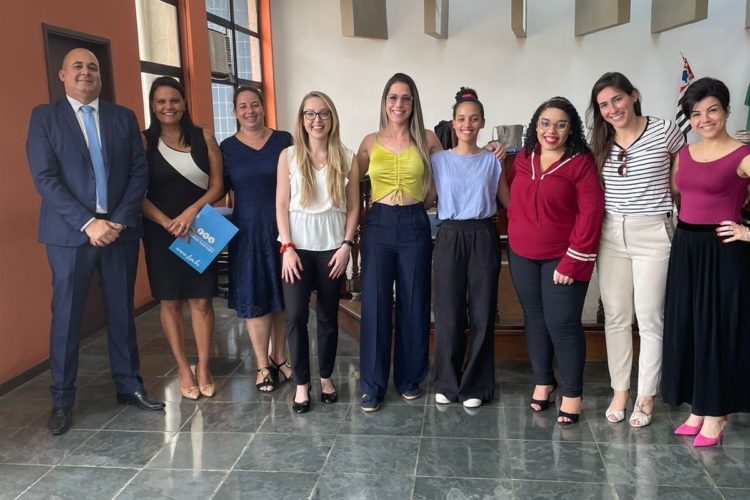 Alunos do curso de Direito do Centro Universitário Fundação Santo André realizam visita monitorada ao Plenário do Júri