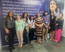 Alunos do curso de Direito participam de Audiência de mediação simulada