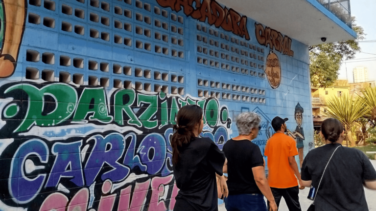 Alunos de Arquitetura e Urbanismo da Fundação Santo André realizam visita técnica no Centro Comunitário Sacadura Cabral