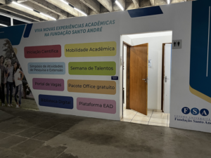 Banheiro familiar no prédio da FAFIL