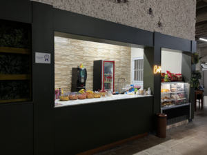 Instalação do quiosque de lanches na FAFIL
