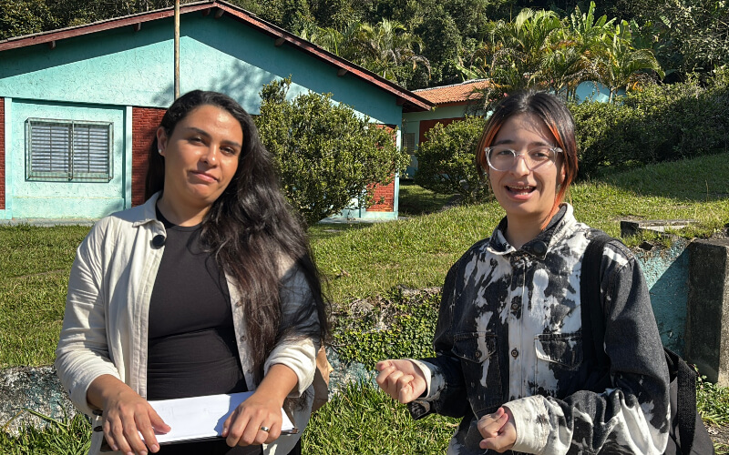 Visita aos bairros pós-balsa e aldeia indígena