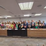 Professora da FSA participa de lançamento de obra em que é coautora