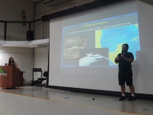 Palestra sobre extinções em massa em Uberaba