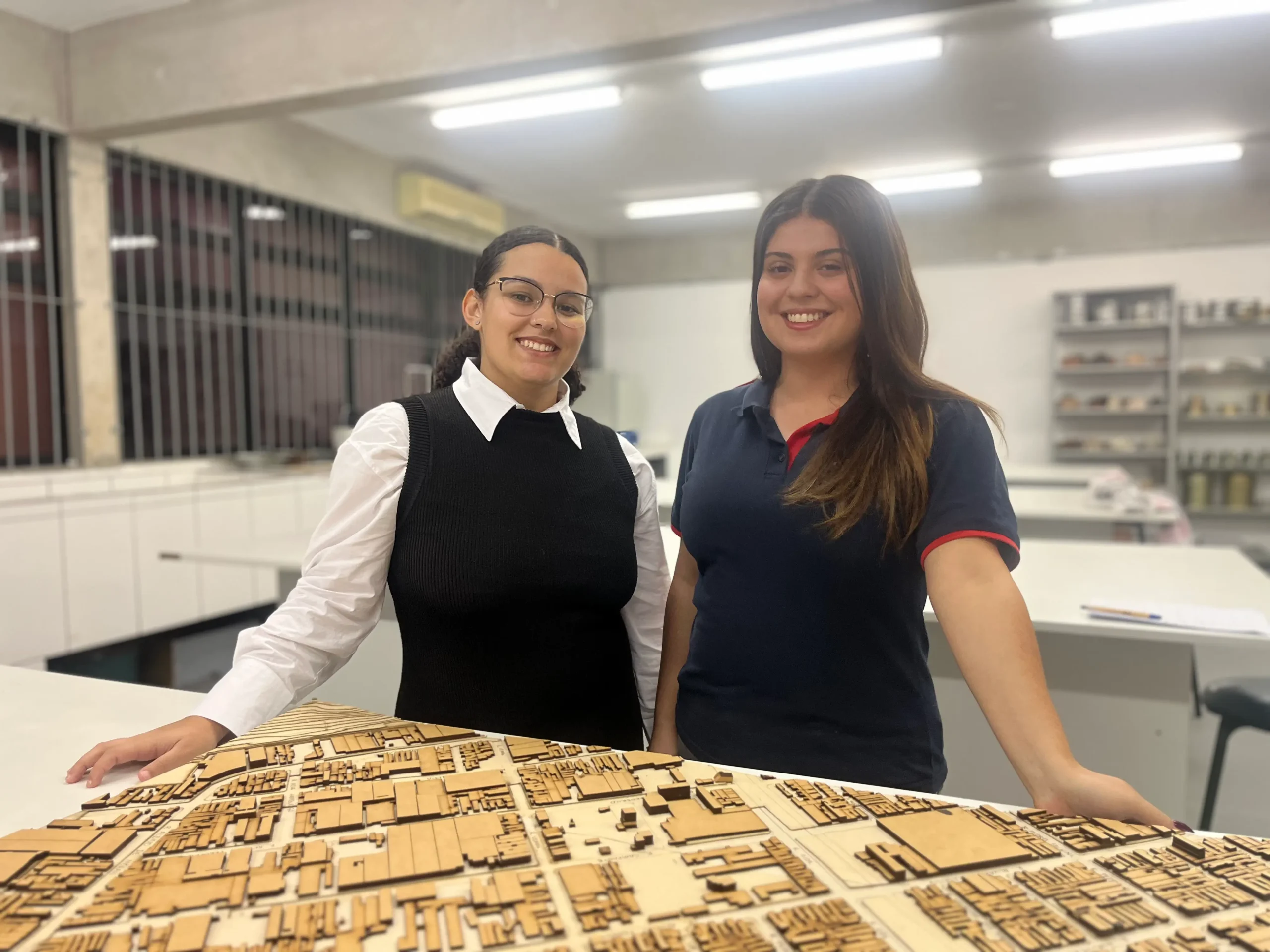 Você está visualizando atualmente Como é estudar Engenharia na prática: rotina e áreas