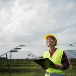 Energia solar residencial cresce no Brasil e pode reduzir até 90% da conta de luz
