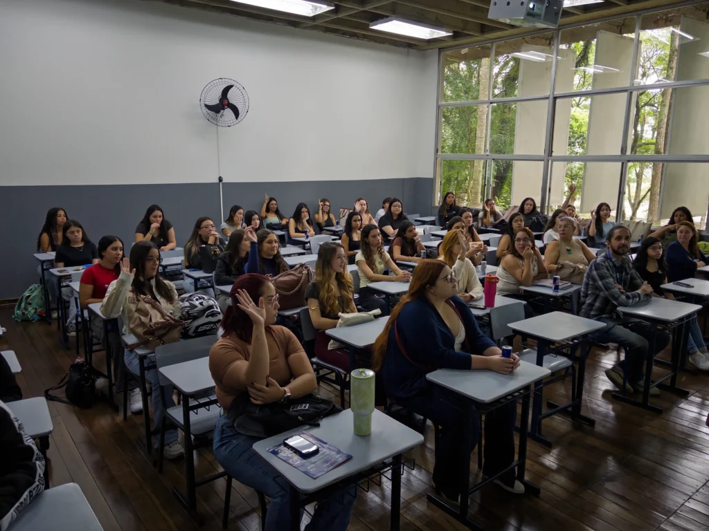 Leia mais sobre o artigo Relações Internacionais no Grande ABC: estude na FSA