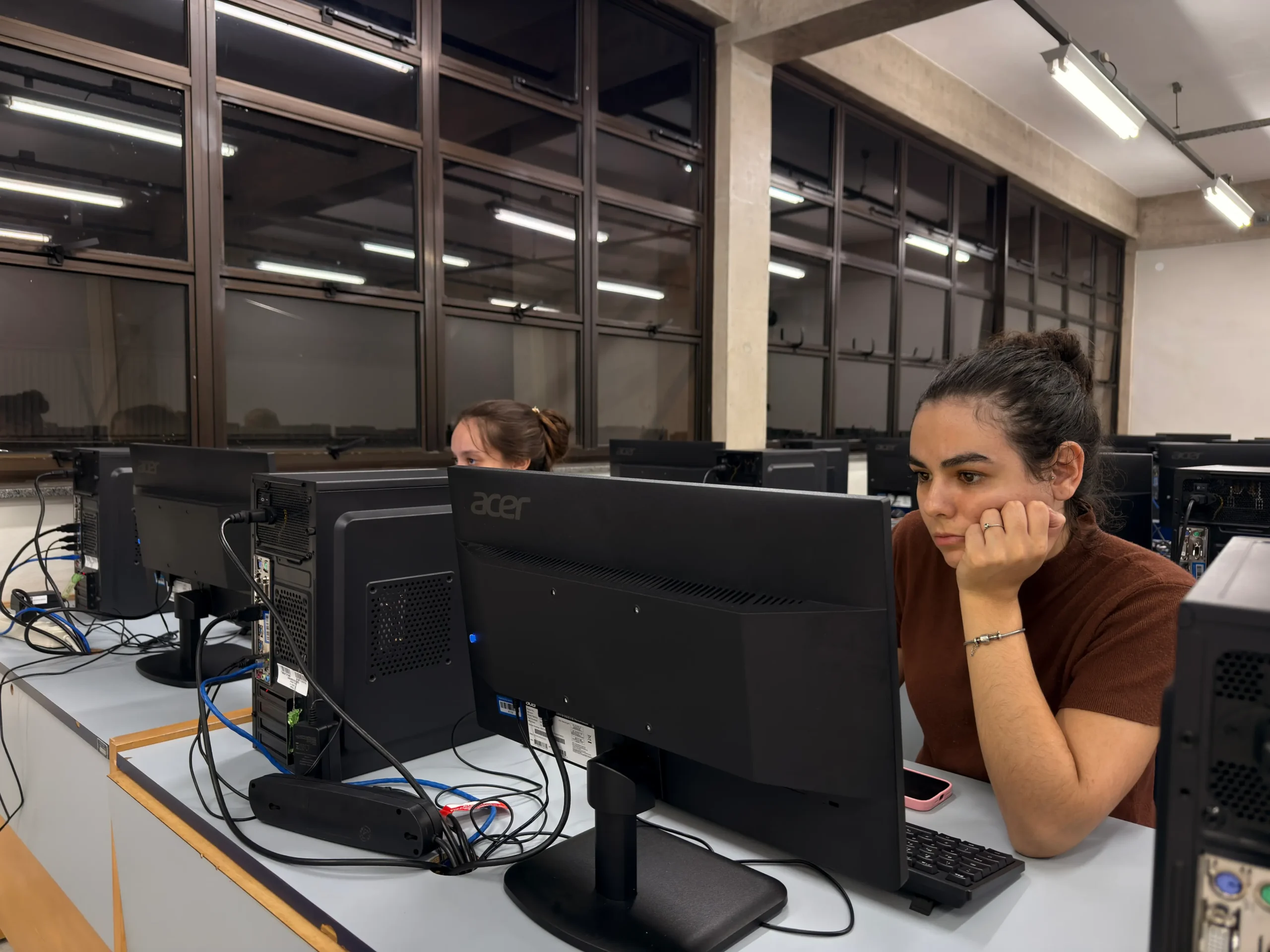 Leia mais sobre o artigo Como organizar sua rotina de estudos na faculdade