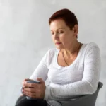 Alzheimer precoce: sintomas que podem surgir antes dos 65 anos