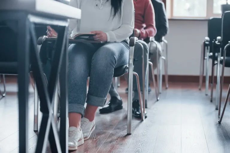 como funciona concurso público