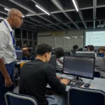 Diploma ainda importa em tecnologia? Veja o que pesa na carreira