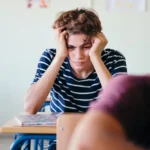 Saúde mental no Ensino Médio: como lidar com a pressão